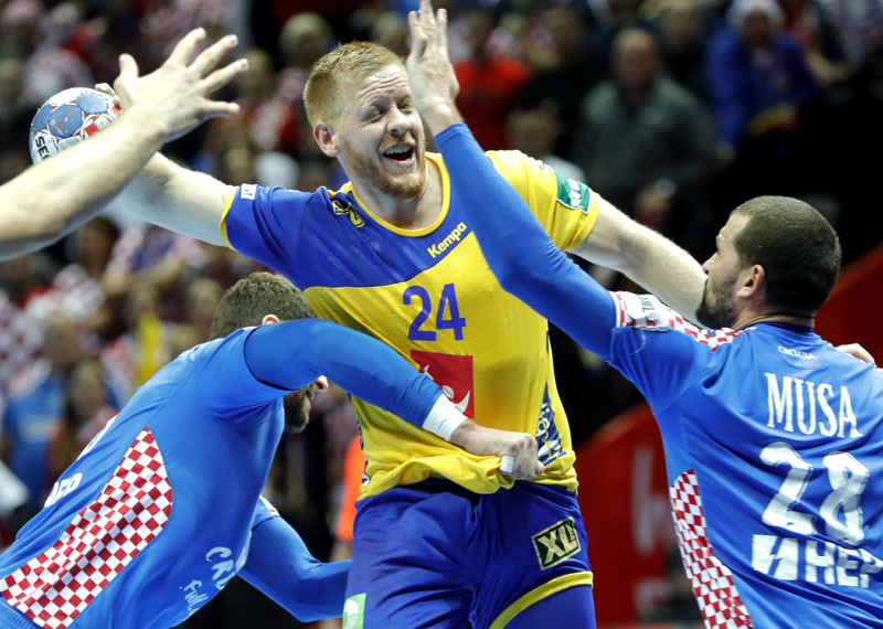 ШВЕЂАНИ ОДВЕЛИ СРБИЈУ У ДРУГИ КРУГ ЕП: Хрвати разбијени у Сплиту