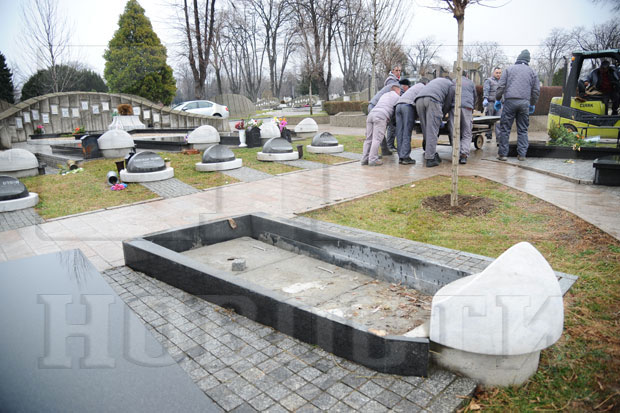 НОВОСТИ САЗНАЈУ: Оливер ће почивати поред Бате и Цунета