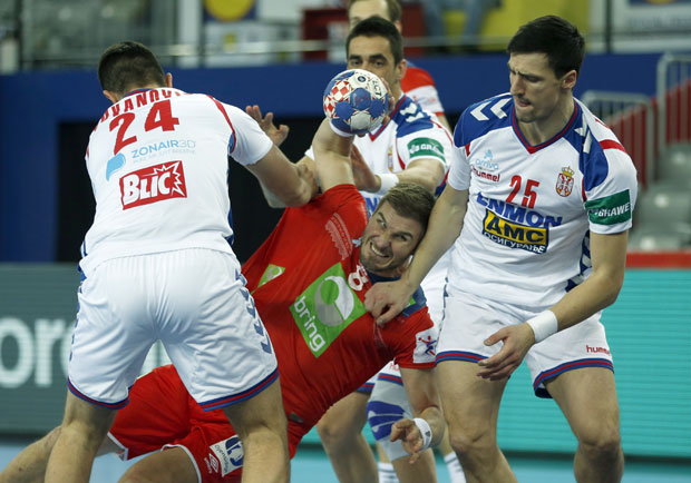 Рукометаши поражени од Норвешке на старту друге фазе ЕП: Мало једно полувреме