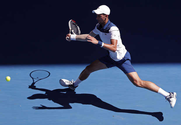 КРАЈ: Ђоковић - Рамос Вињолас 6:2, 6:3, 6:3