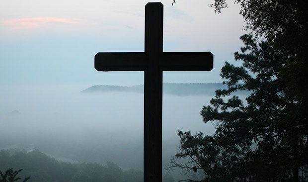 Поново оскрнављена православна црква у Карловцу