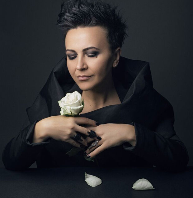 Стиже краљица севдаха