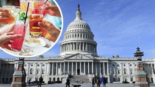 МИЛИОН ФЕДЕРАЛАЦА НА ПРИНУДНОМ: У Вашингтону пиће с попустом за службенике у блокади