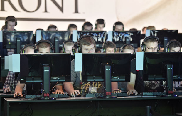 Тешки зависници од интернета на психијатирији у Тузли