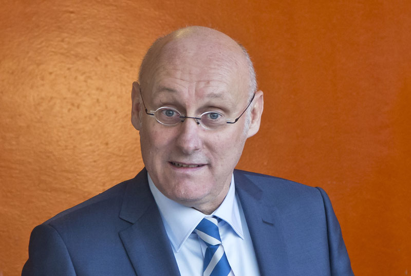 Први човек француског рагбија под истрагом због сукоба интереса