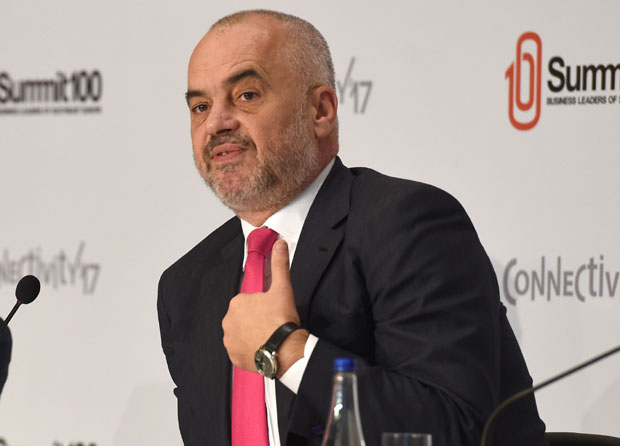 РАМА ПОРУЧИО РУСИМА: Поносан сам када ме оптужују да штитим Албанце у Македонији; Наши планови дижу температуру комшијама