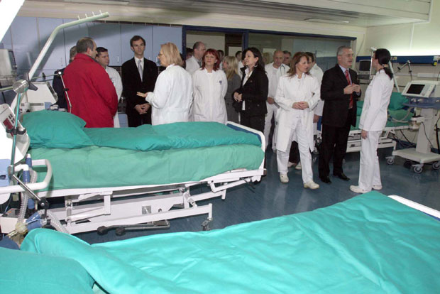 Лекари излазе на улице