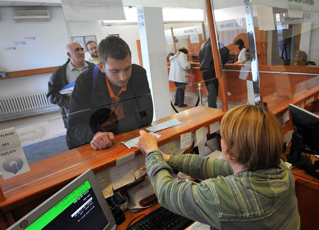 Попусти за породице са троје и више деце и до 50 одсто