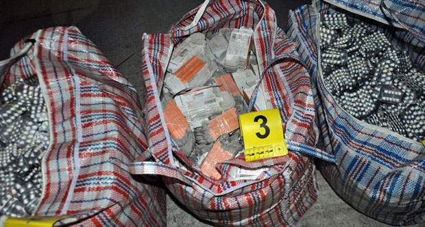 Ухапшен због шверца 300.000 таблета диазепама