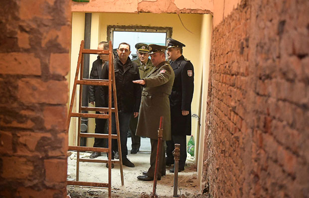 Војска Србије обнавља хангаре и стрељане