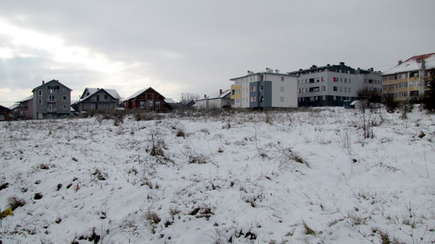 Плацеви чекају војне станове