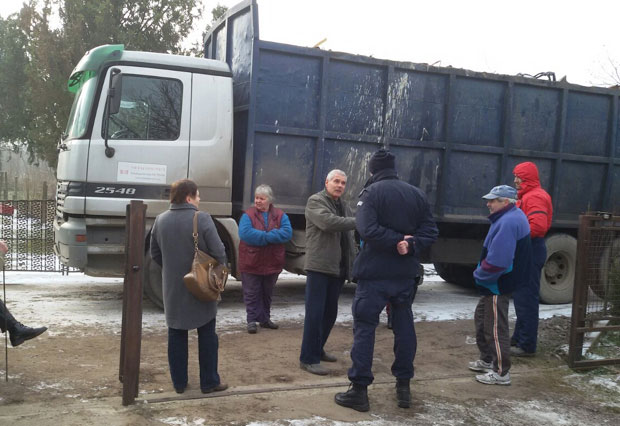 ПОСЛЕ СЕДАМ ГОДИНА БЛОКИРАЊА УЛИЦА: Забрањен рад ауто-отпада у Суботици
