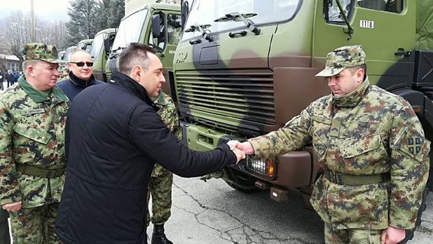 ФАП испоручио нових десет возила војсци Србије