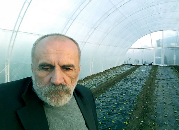 ШПИЈУНКА: Страх за салату