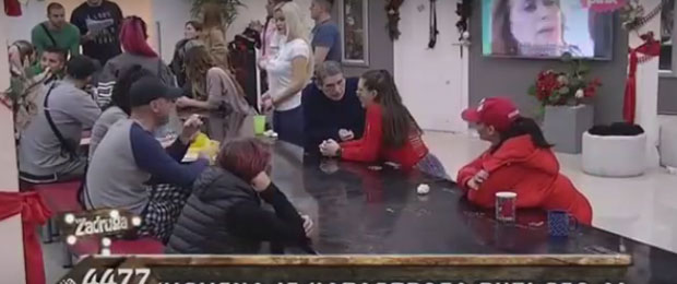 СЛОБА ШОКИРАО: Његова одлука која се тиче Луне оставила све у чуду! (ВИДЕО)