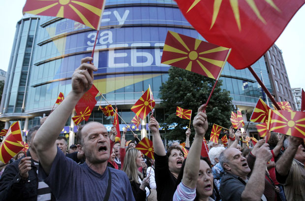 Зашто сви хоће да комадају Македонију