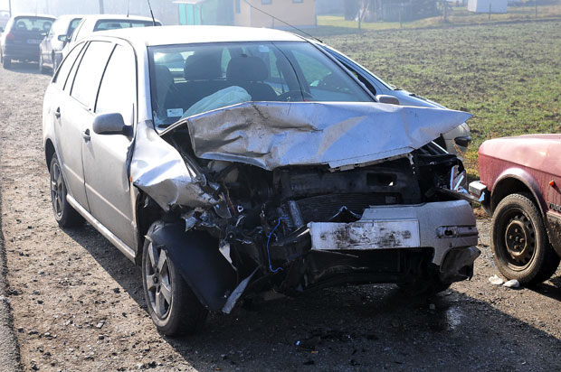 Ланчани судар код Краљева, повређене четири особе