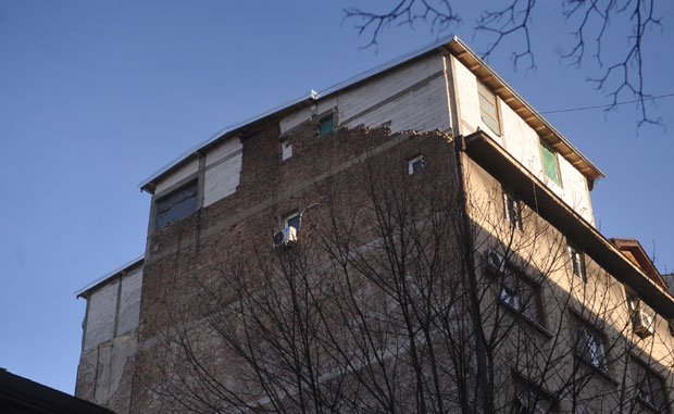 Дозволе за градњу на крову?