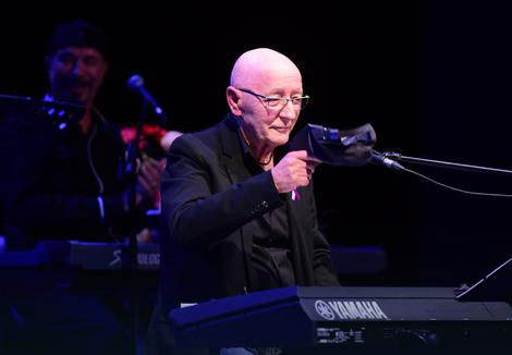 Оливеру Драгојевићу боље: Свируцкам кад могу