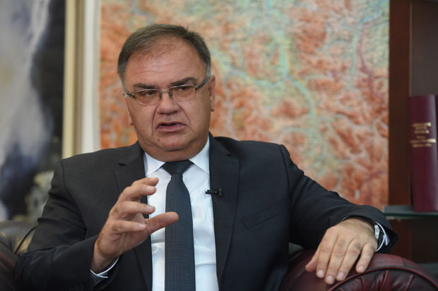 Иванић: О изградњи аутопутева одлучују ентитети