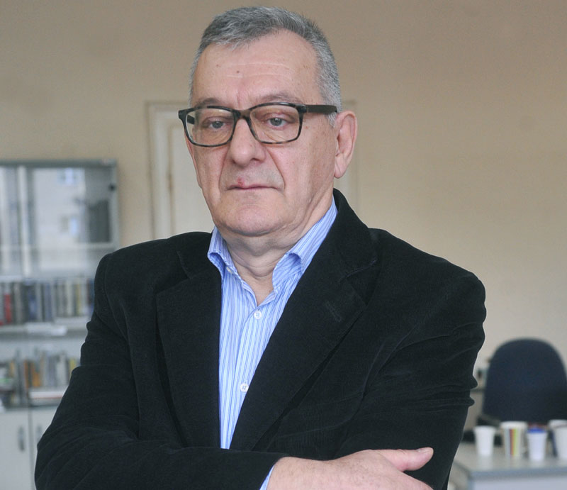 Поезија чува језик