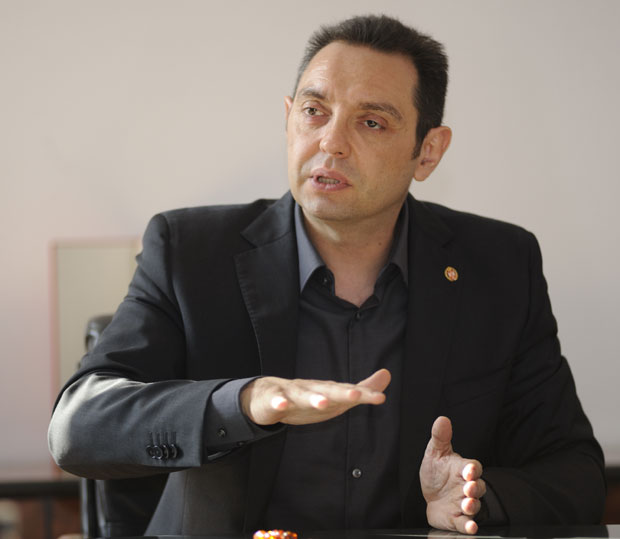 Вучић не треба да иде у Хрватску