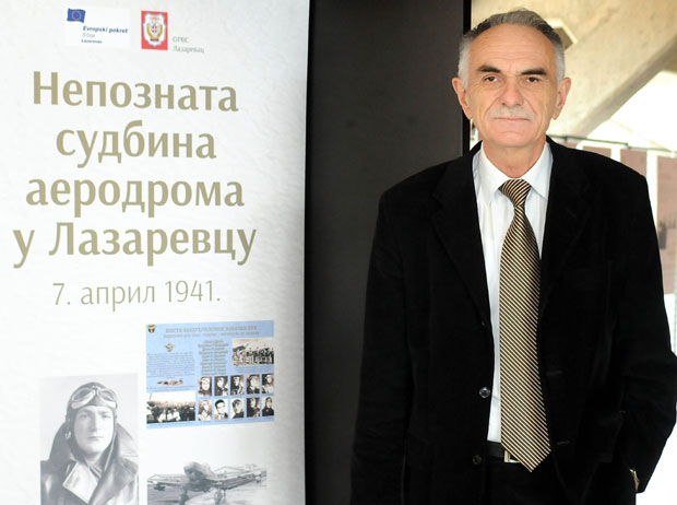 Сећање на девет авијатичара