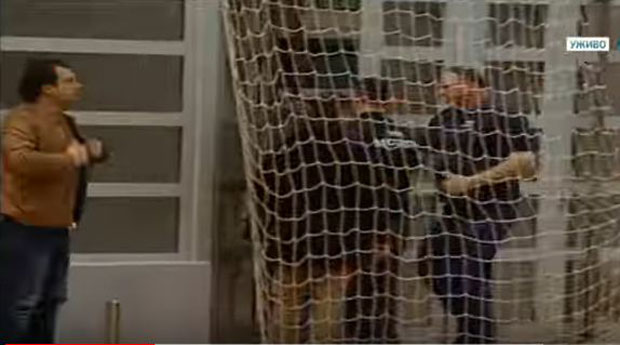 НАВИЈАЧ КОЈИ ЈЕ ГУРНУО СУДИЈУ У БАЗЕН: Није било намерно, ухватио ме грч, па сам се саплео!