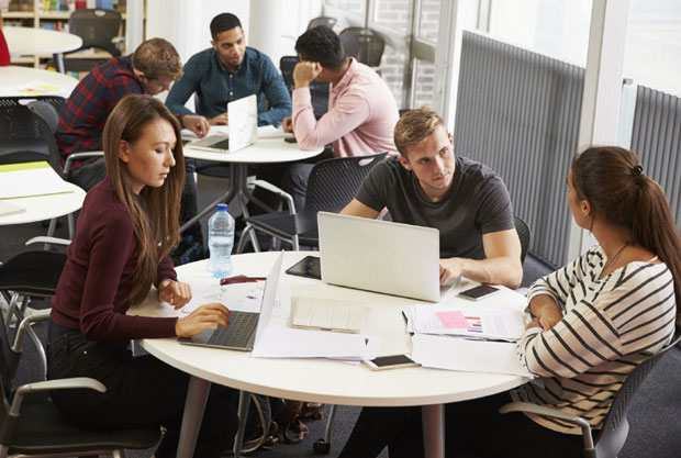 Истраживање: Чак 60 одсто студената би државни посао!