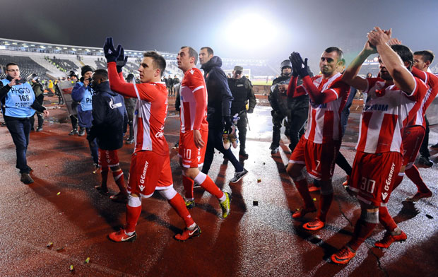 БОГАТО НА “МАРАКАНИ”: Фудбалери Звезде добили премију пола милиона евра за другу фазу Лиге Европа