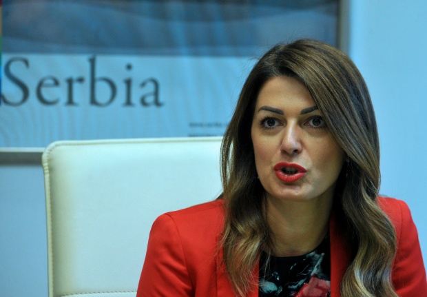 Родитељи морају да прате шта њихова деца раде на интернету