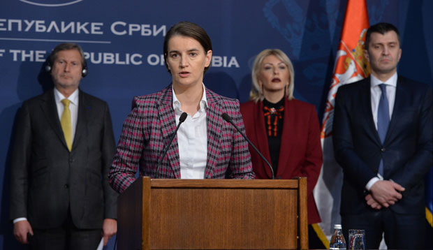 Уговор о буџетској подршци показатељ партнерства са ЕУ; Хан: Улазак у ЕУ тиче се читавог народа