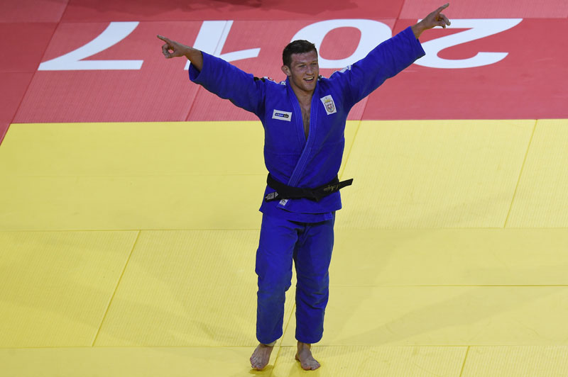 Џудо шампион Немања Мајдов на Јахорини скија за живот