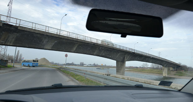 ОБНОВА СЕНТАНДРЕЈСКОГ МОСТА: Мајстори крећу средином марта