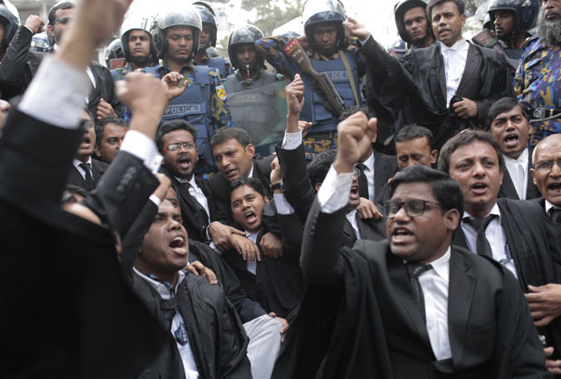 Протести у Бангладешу због пресуде бившој премијерки