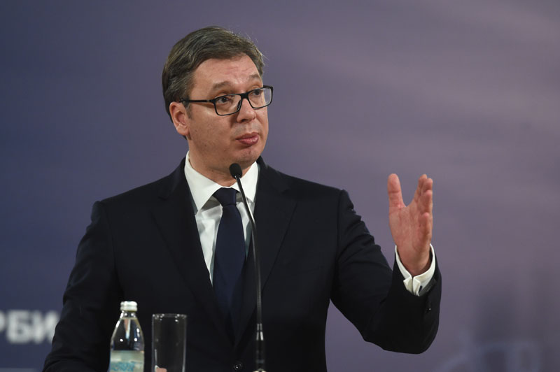 Време за одлуке - на референдуму и/или изборима?