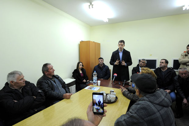 Ђурић: Србија неће да мења политику према Косову и Метохији