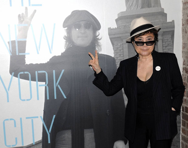 Јоко Оно на Октобарцу