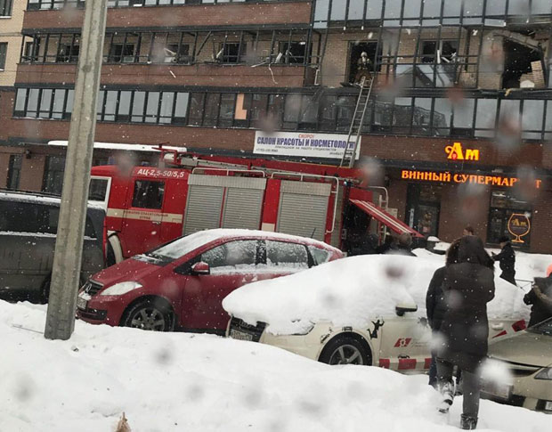 Санкт Петербург: Експлозија у стамбеној згради, троје критично