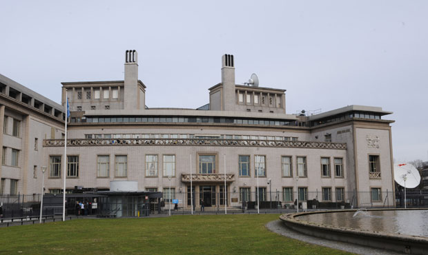 Британски министар одбране: Џихадистима треба судити у Хагу