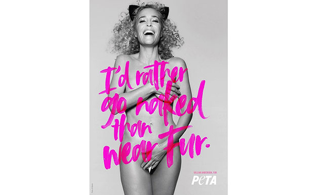 Џулијан Андерсон потпуно нага у кампањи ПЕТА