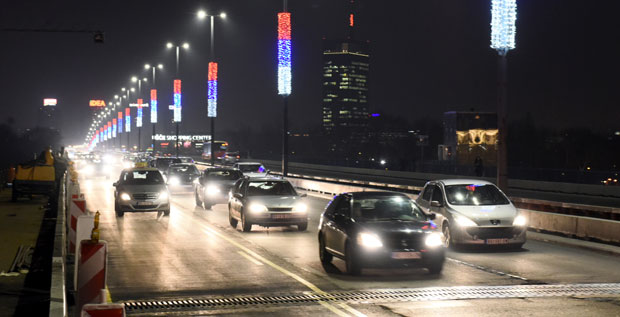 Преко Саве у 6 трака