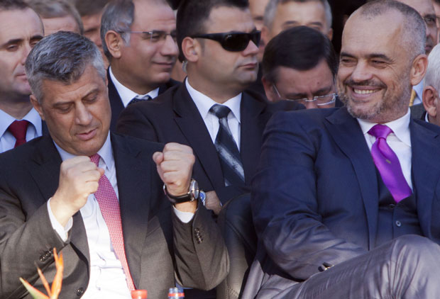 ПРИШТИНСКИ МЕДИЈИ ПИШУ: Тачи, Рама и Ахмети деле Косово и Метохију?