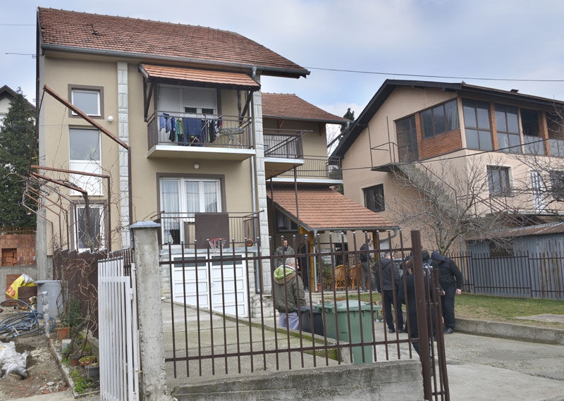 ЗЛОЧИН У КАЛУЂЕРИЦИ: Убио комшију после свађе у саобраћају