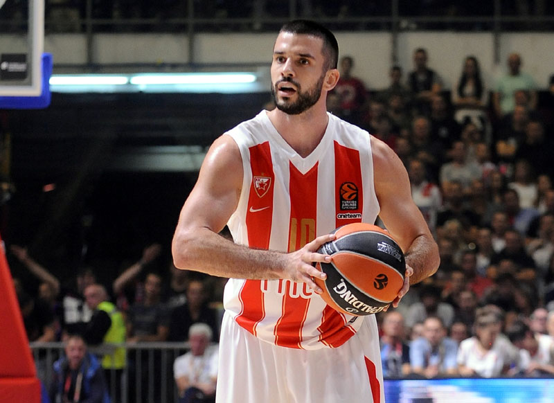 ЛАЗИЋ НОВИ РЕКОРДЕР ЗВЕЗДЕ: Хвала вам свима много, без мојих саиграча не бих дошао до ових бројки