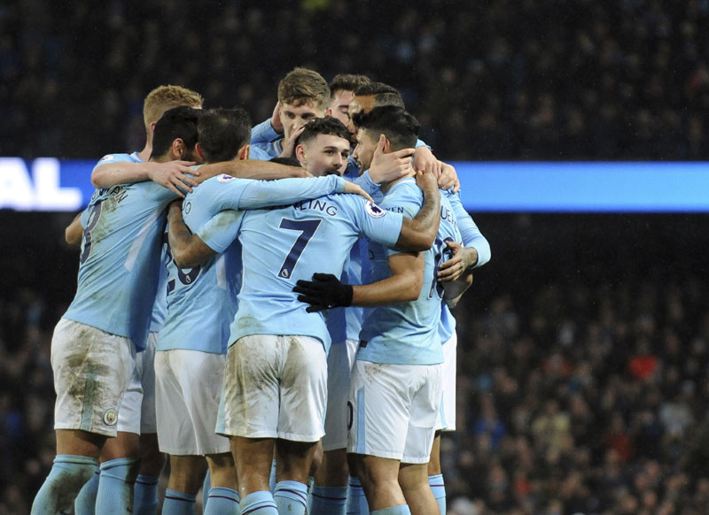 ЛИГА ШАМПИОНА: Ка пехару трчи осам милијарди