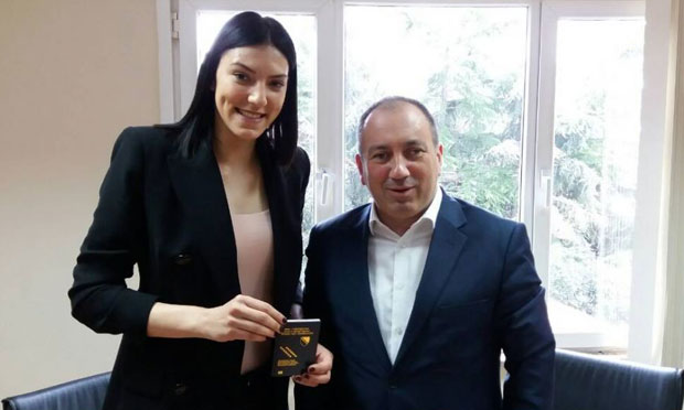 Дипломатски пасош Тијани Бошковић 