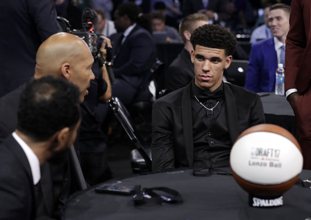 Лавар Бол прети: Лонзо неће продужити уговор са Лејкерсима без браће