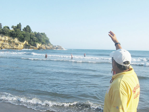 Сутоморе: Обука спасилаца на води