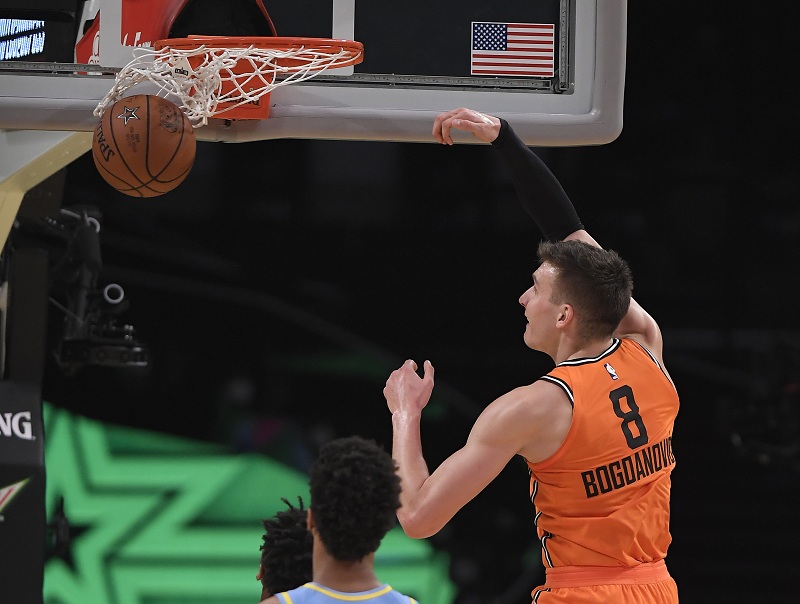 ИМА ЛИ ОВДЕ НЕКО ИЗ СРБИЈЕ? Богдановић први поставио питање новинарима